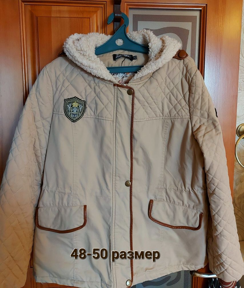 Демисезонная куртка. Размер 4 xl, 48-50.