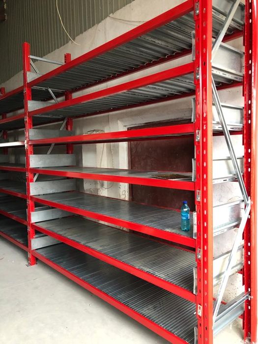 Vând rafturi metalice profesionale reglabile lichidare de stoc la