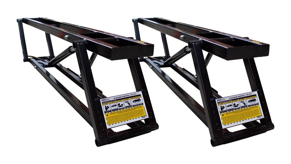 Elevator mobil pentru tinichigerie electrohidraulic tip foarfeca 2500k