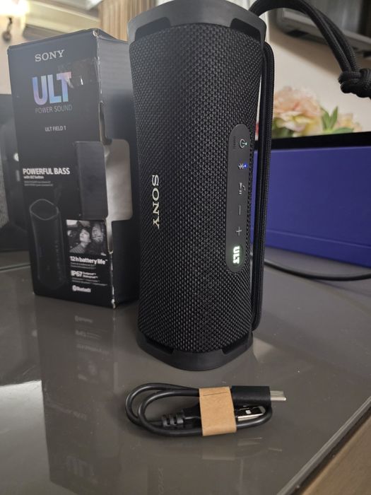 Преносима bluetooth тонколона Sony ULT Feild 1