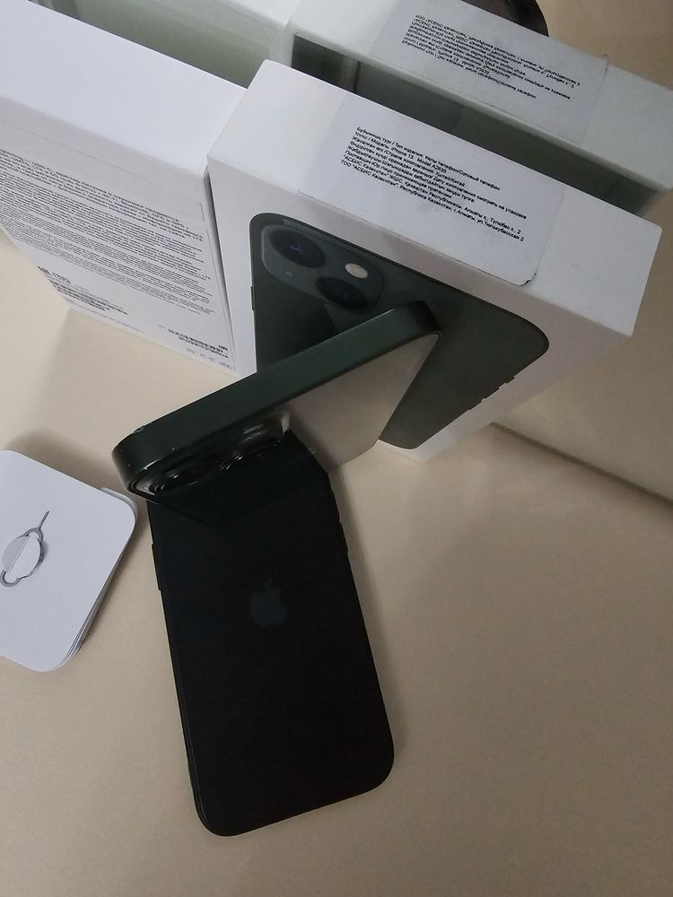 Продам Iphone 13 Green R/KA 5G 128gb.