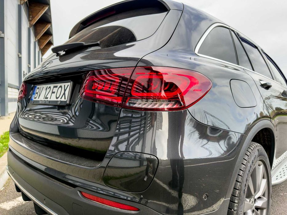 MERCEDES  BENZ GLC 300 e EQ Plug in Hybrid AMG line