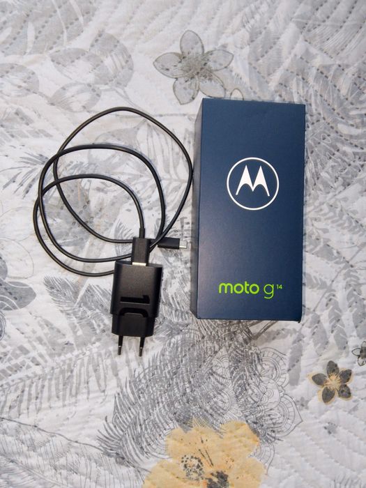 Продавам Motorola g14