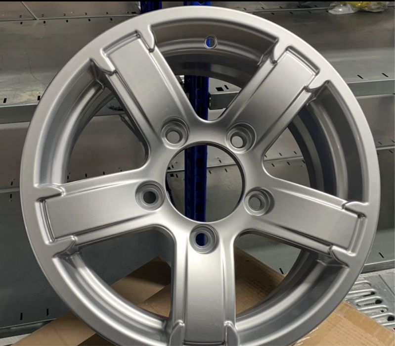 Ноаые оригинальные  диски на ниву R15 ширина 6.5