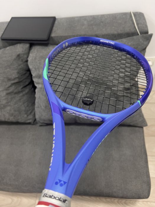 Racheta YONEX EZONE 100 300g L4