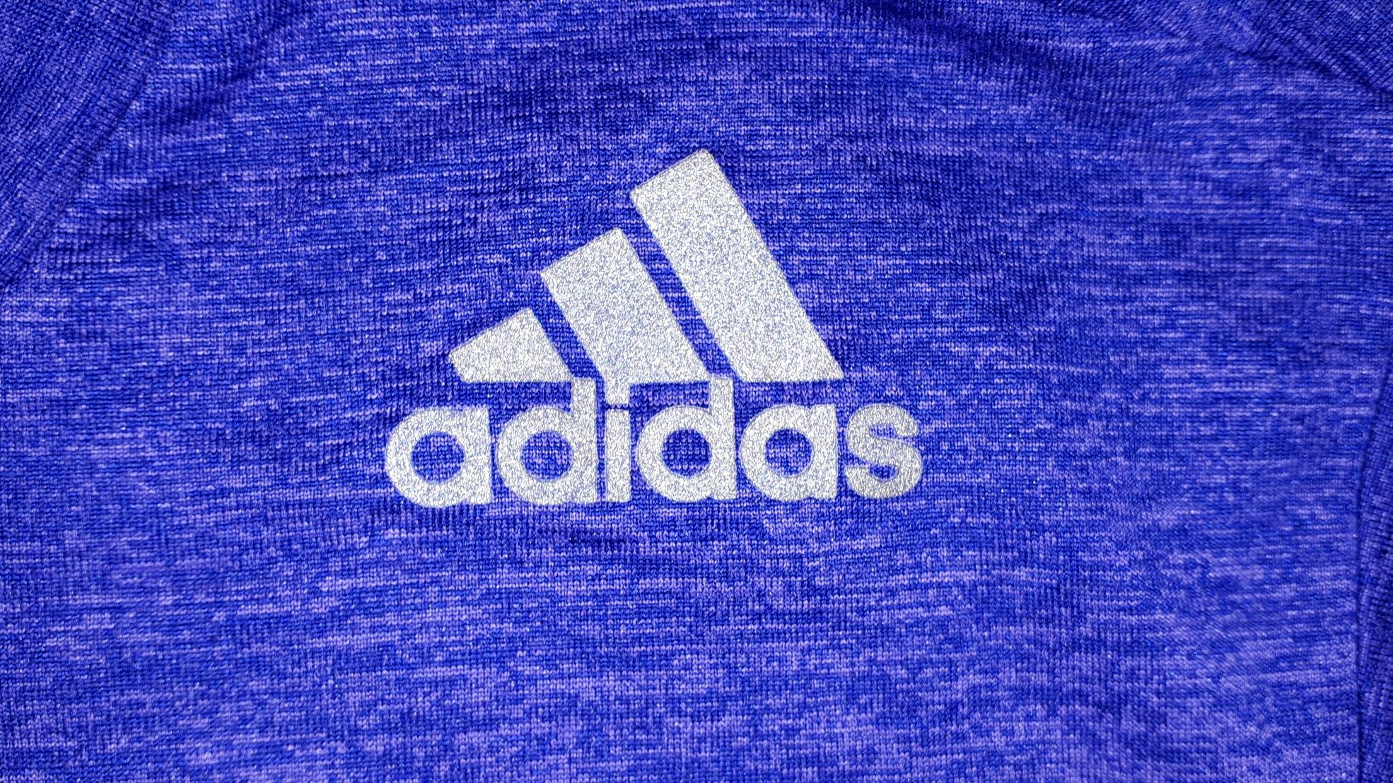 Adidas-Ориг. Тениска Нова!