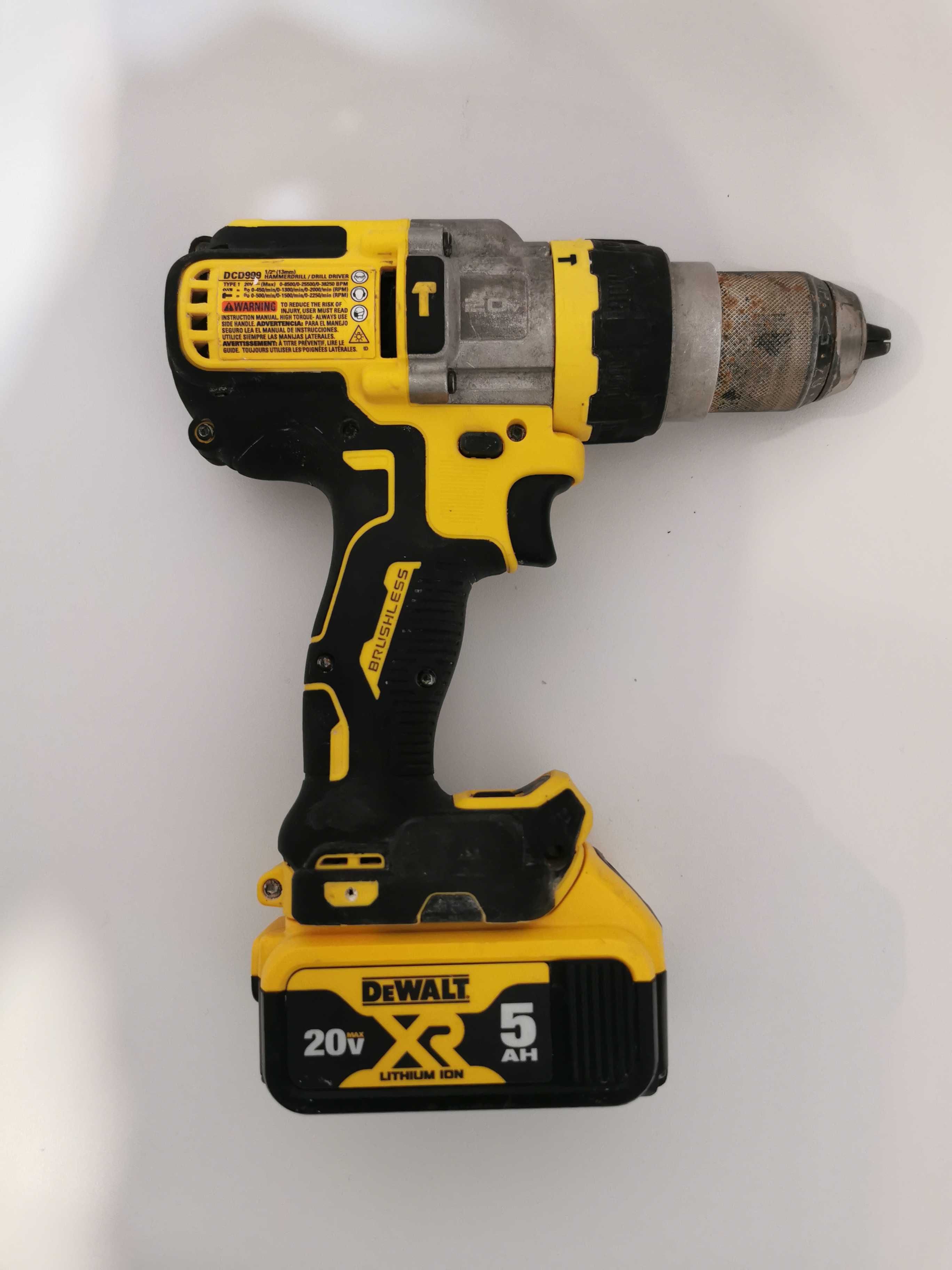 Дрель Dewalt DCD999