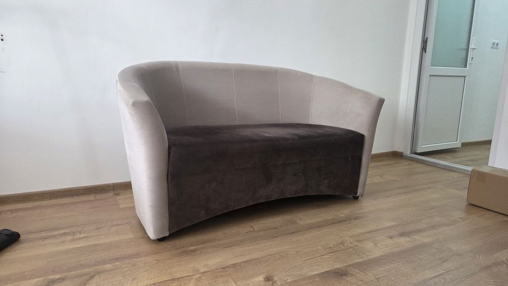 Canapea tip fotoliu 2 persoane