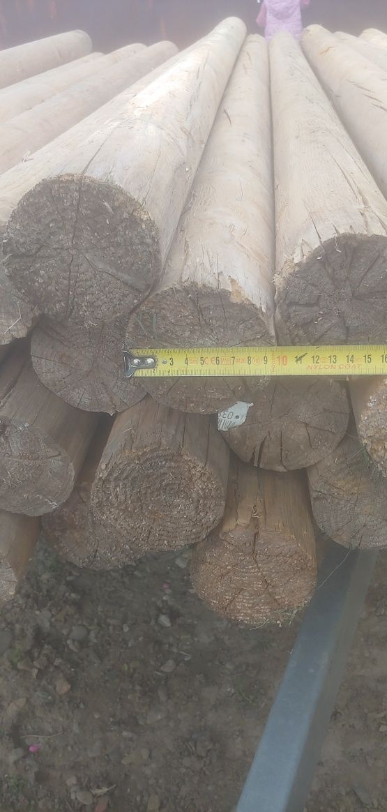 Stalpi din lemn 2,30m diametrul de 9,5cm
