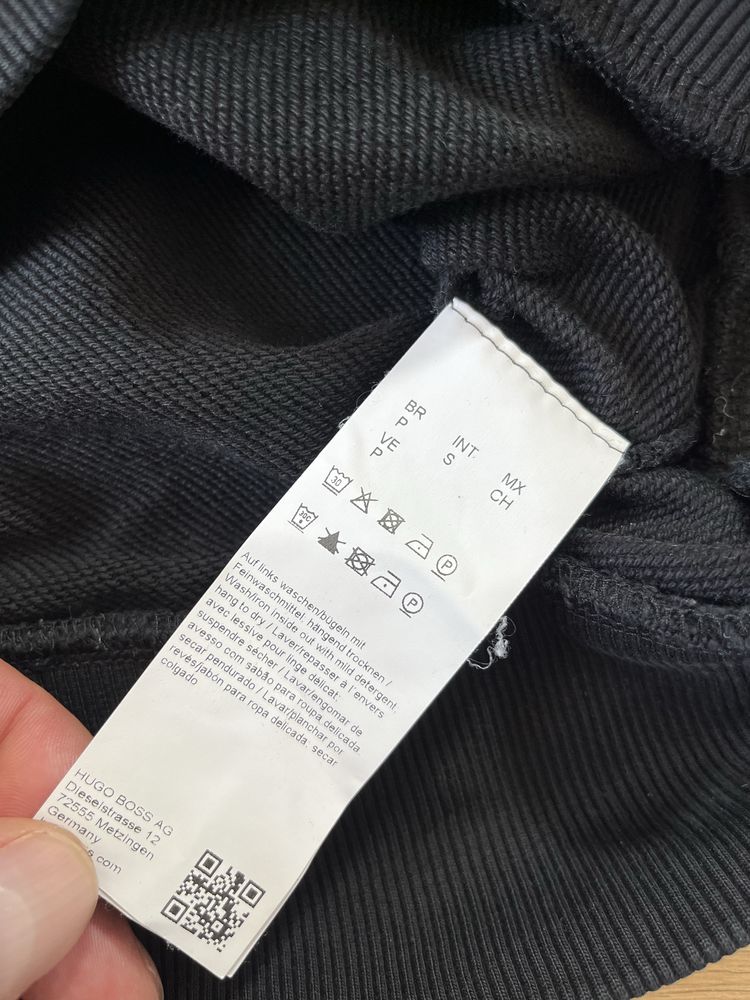 Calvin Klein,Hugo Boss мъжки блузи размер М
