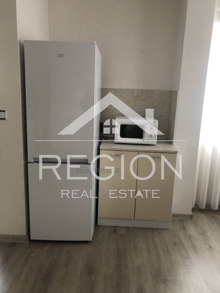 Дава се под наем Двустаен апартамент в Пловдив, Център - 67 кв.м за 650 € - Снимка #4