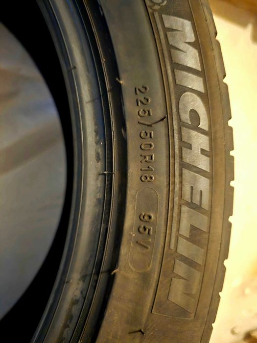 Три летни гуми Michelin 225/50/18