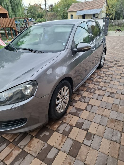 VW Glof 6 - 1.6 tdi 2010