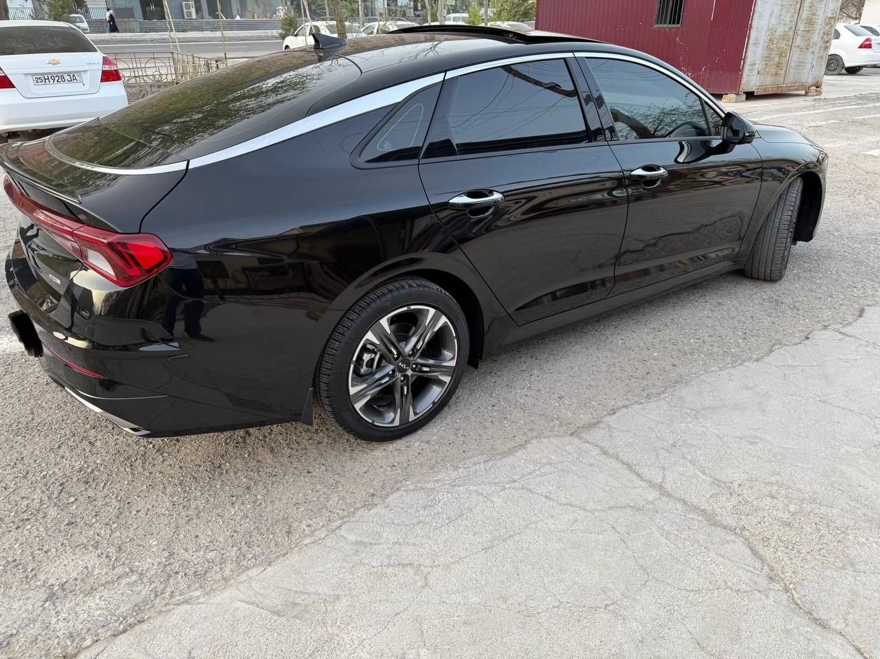 Kia K5, GT line+