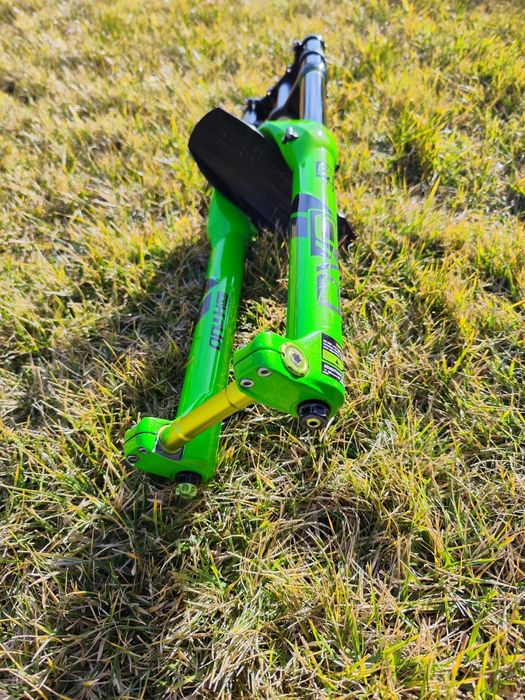 Furca downhill dvo onyx dc d1