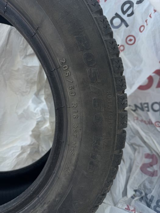 Продам зимнии Перели формула айс б/у 205/60/R16