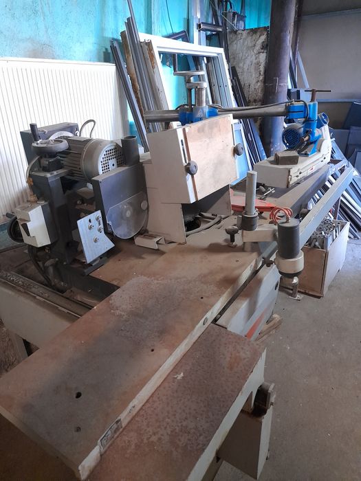 Masina industriala pentu termopane pvc