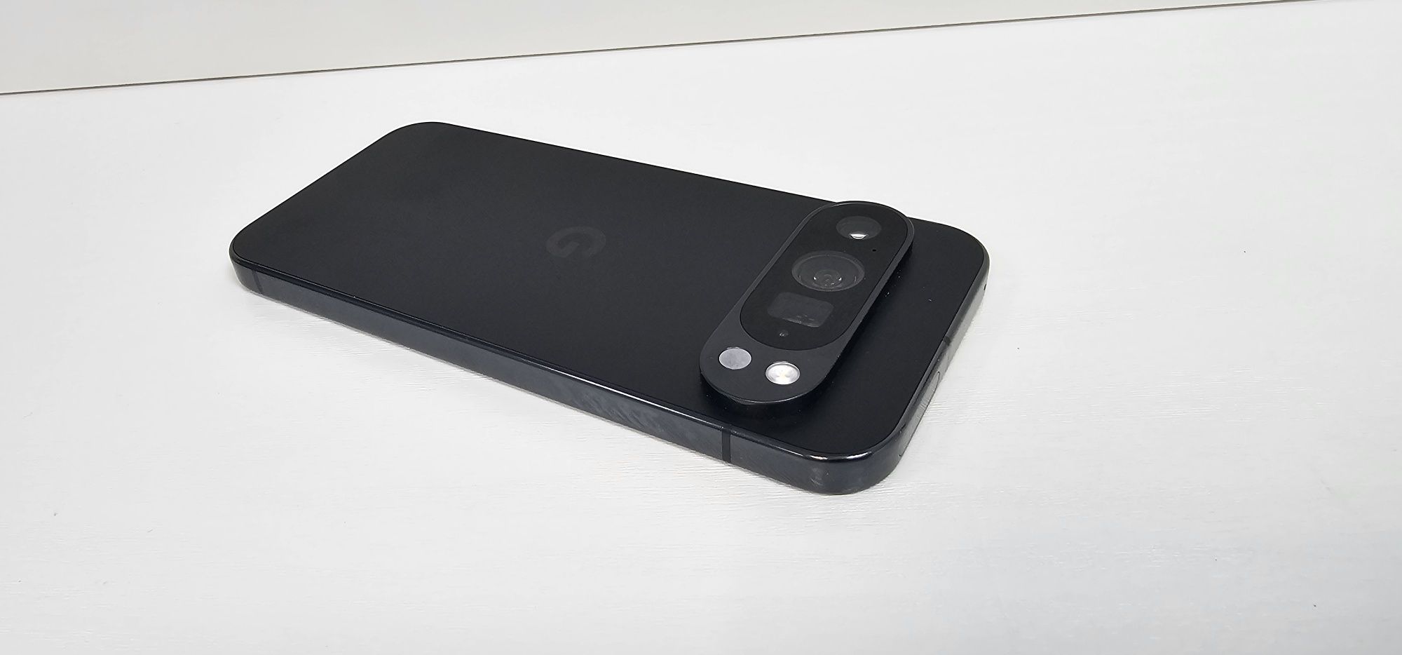 Google Pixel 9 PRO/256Gb Titan Black