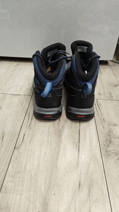 Salomon mărimea 41.5