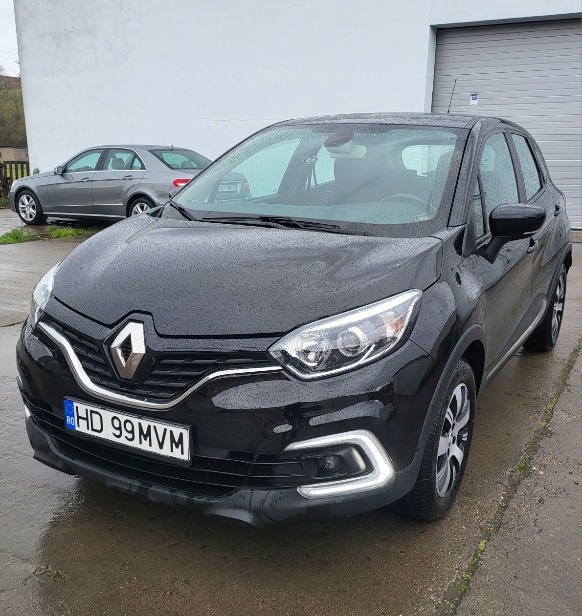 Vand Renault Captur 1.2 TCE 2018 Cutie automata Euro 6