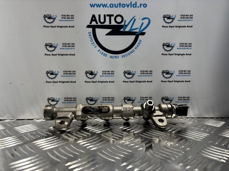 Rampa injectoare Opel Astra J 2.0 CDTI A20DTH