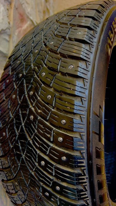 Шины зимние шипованные Triangle 2024 года