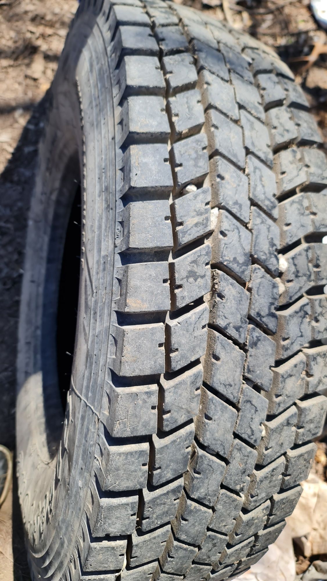 Тежкотоварни гуми  FIRESTONE FD 600  9.5R17.5