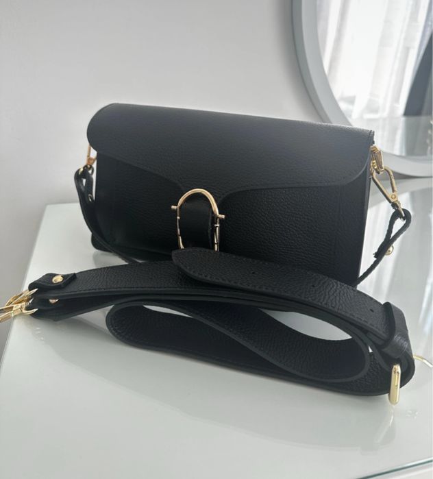 Poșetă din piele naturală