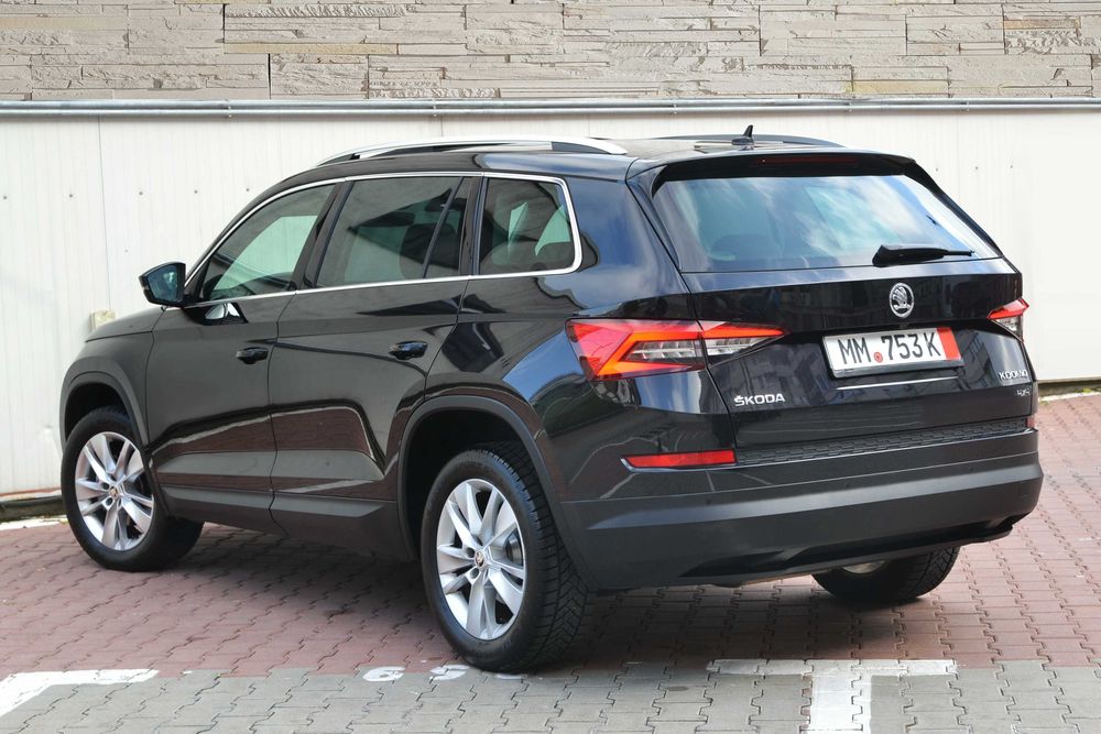 Skoda Kodiaq 2.0 TDI / 4x4 / 7 LOCURI / Distronic / Panoramic