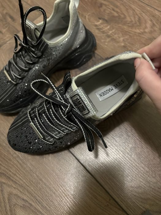 Steve madden с камъни