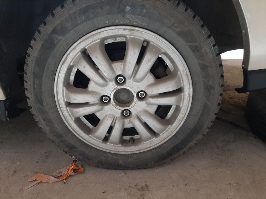 Литьё на Хонда СРВ r 15 оригинал 1 дискШипованные шины