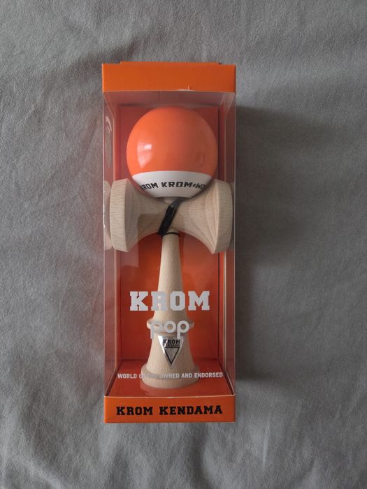 Kendama Krom pop diverse culori