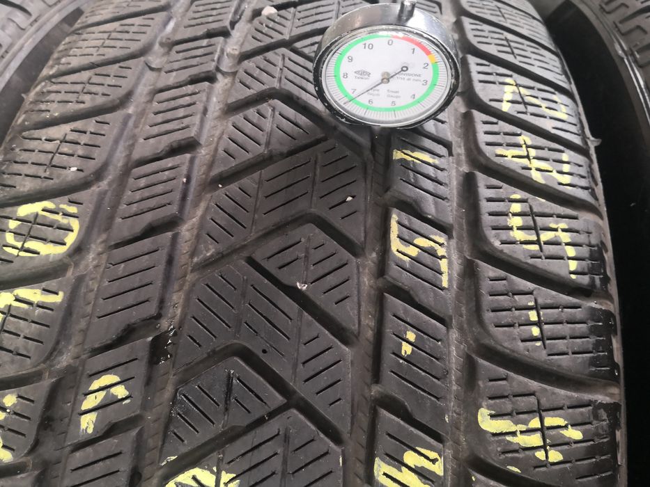 275 45 21 предни 315 40 21 цола задни гуми спорт пакет Pirelli dot 22
