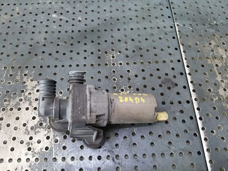 Pompa recirculare apa 2.0 d bmw seria 3 e90 e91 6411836980603 0392020068