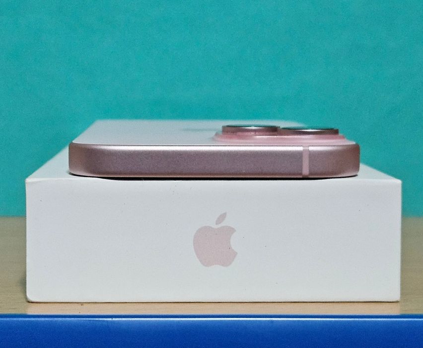 iPhone 15 full box liber de retea