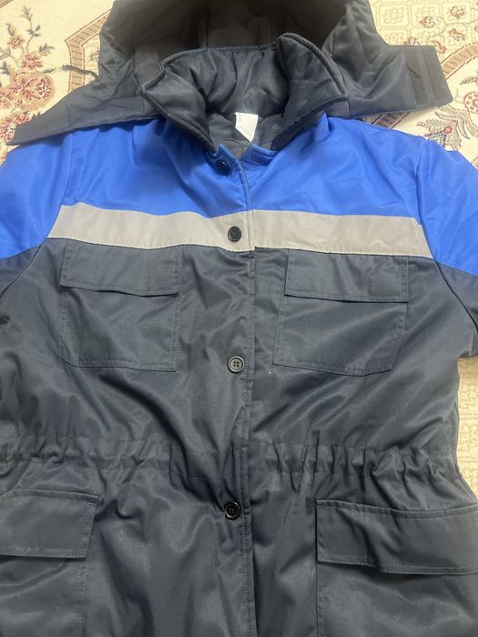 Продам зимнию спец куртку