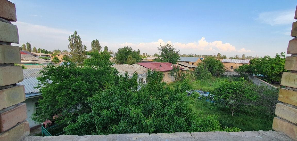 Bordonko'lda 21+/- sotok hovli uy sotilvotti, yengi qurilish bor 3etaj