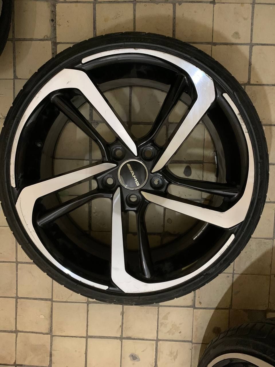 Diska balon sotiladi R 18