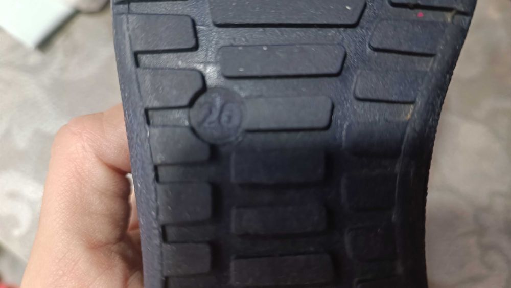 Пантофи 25 и 26 и 28 размер