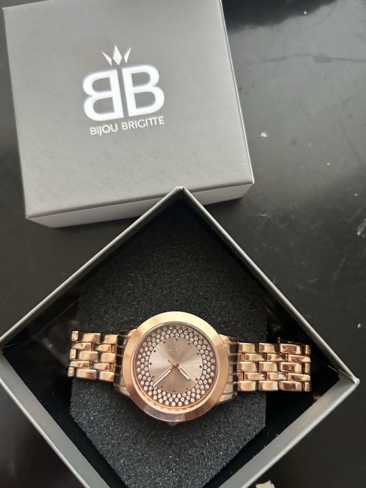 Часовник на BB розово злато