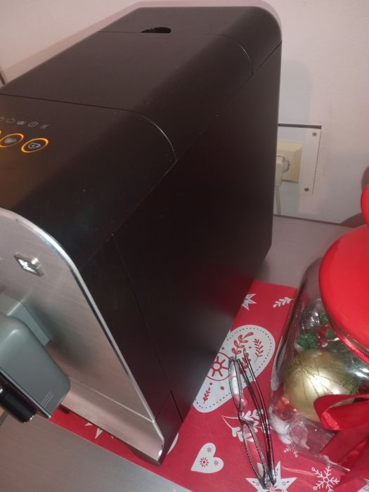 vând aparat smeg,veromatic