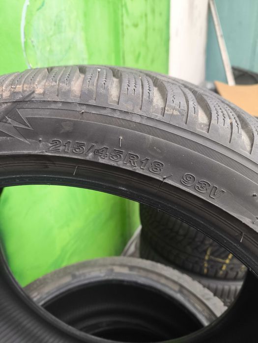Bridgistone 215/45/18