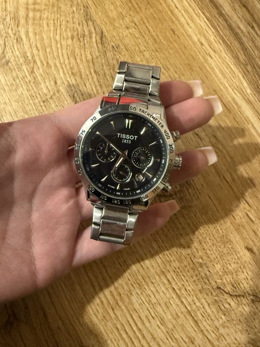 Часы Tissot новые