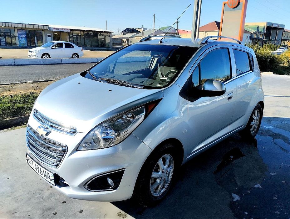 Продам спарк автомат коробка