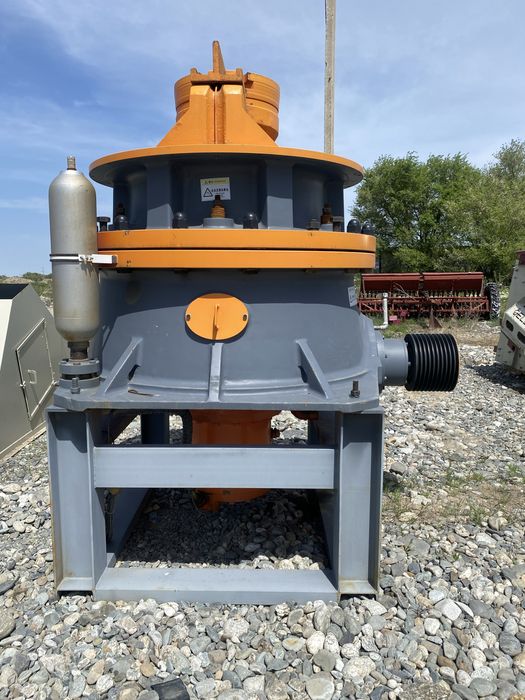 Конусная дробилка