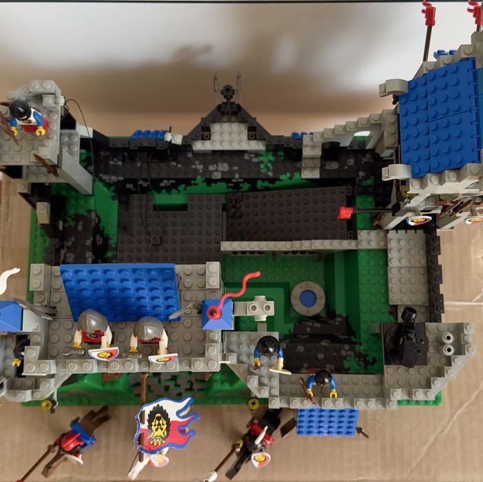 LEGO® 6090 Royal Knight's Castle