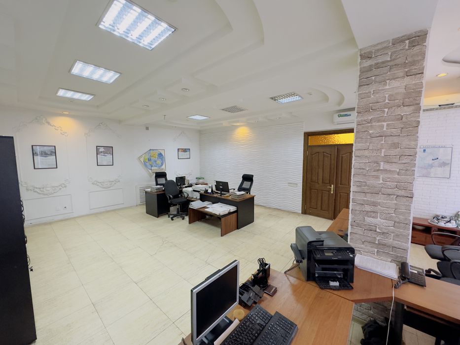 Аренда офис, pomesheniya Navoiy kochasi orentir Trastbank