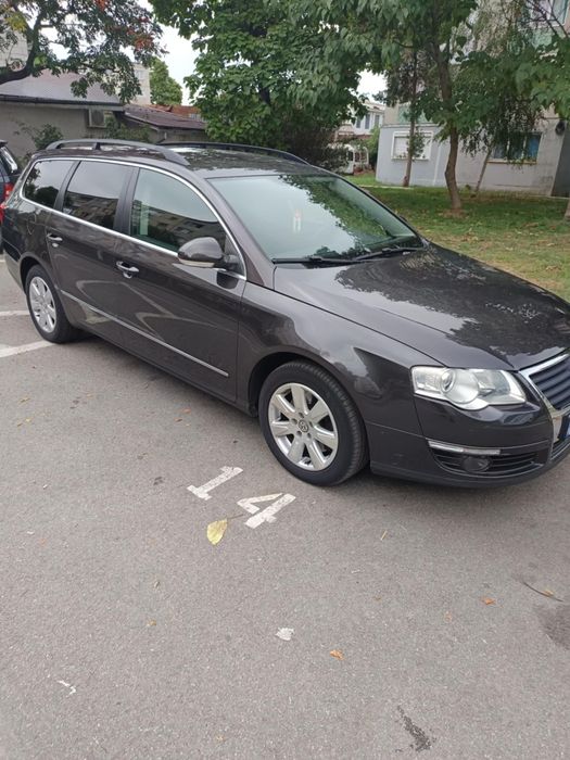 Vând VW Passat B6