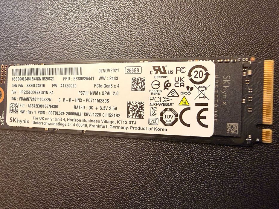 SK Hynix SSD NVMe 256GB, PCIe Gen 3 x4
