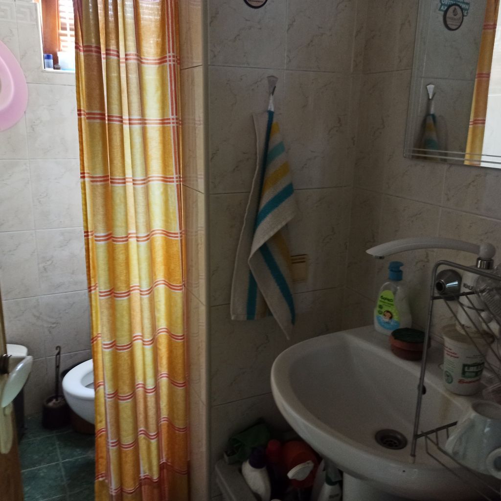 Дава се под наем Офис в Казанлък - 60 кв.м за 229.5 € - Снимка #3